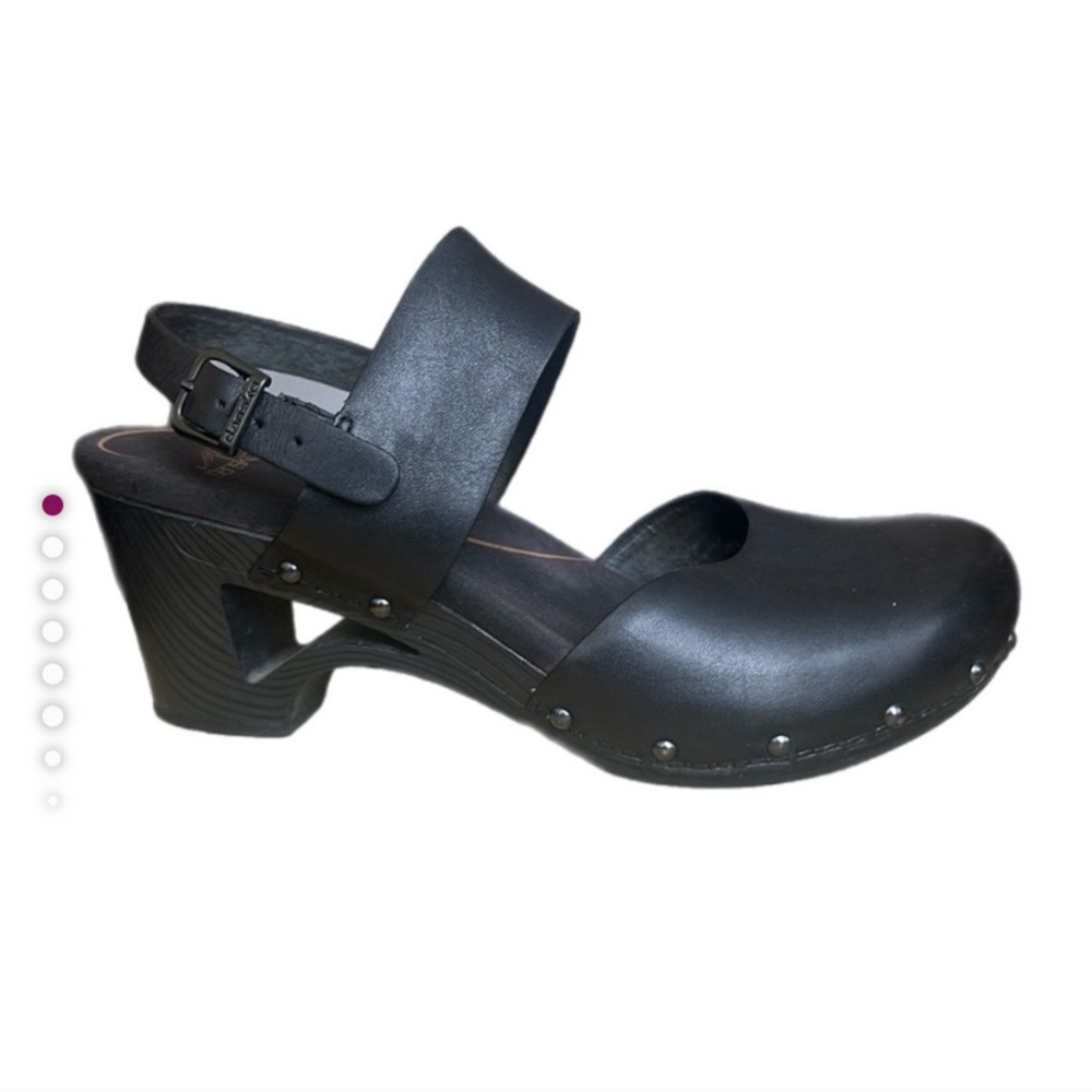 Dansko Women's Thea Heeled Clog Sandal in Black Leather Size 39 US 8.5/9